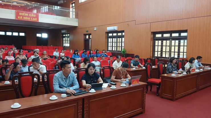 Đại biểu HĐND xã Hòa Lạc đơn vị bầu cử số 1, số 3 tiếp xúc cử tri trước kỳ họp thứ Hai, HĐND xã Hòa Lạc khóa II, nhiệm kỳ 2026 - 2031- Ảnh 3.