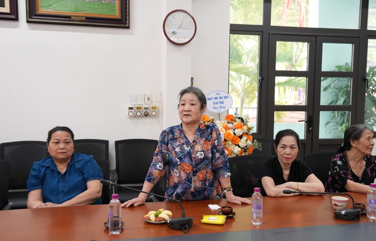 Hội Người cao tuổi xã Bát Tràng gặp mặt kỷ niệm 85 năm Ngày truyền thống Người cao tuổi Việt Nam- Ảnh 3.