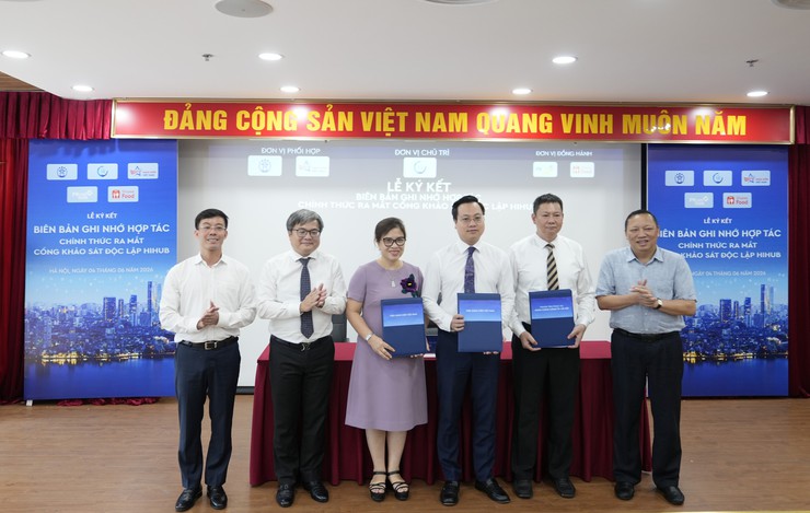 Hà Nội ra mắt Cổng khảo sát độc lập HIHUB tại Trung tâm Phục vụ hành chính công thành phố Hà Nội