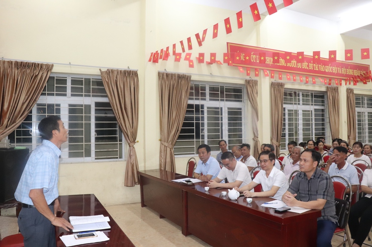 Chi bộ thôn Nam Phú tổ chức lễ kết nạp đảng viên mới và sinh hoạt chi bộ tháng 6 năm 2026- Ảnh 3.