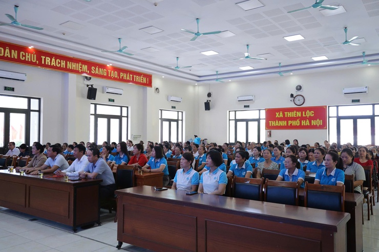 Hội nghị tuyên truyền về Luật Thủ đô sửa đổi năm 2026; chuyên đề Học tập và làm theo tư tưởng đạo đức, phong cách Hồ Chí Minh- Ảnh 5.