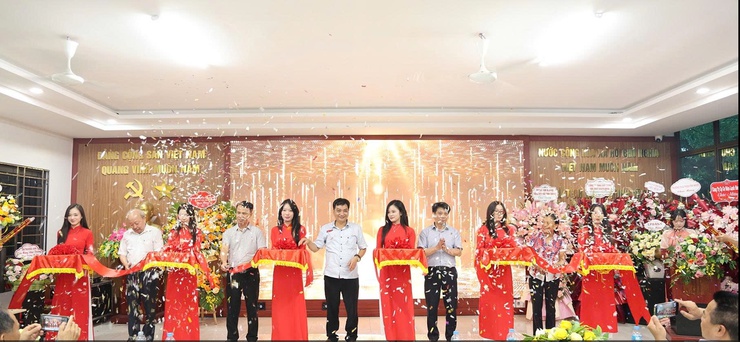 KHAI TRƯƠNG BỂ BƠI BỐN MÙA NGÔ QUYỀN: CHUNG TAY PHỔ CẬP KỸ NĂNG BƠI LỘI, PHÒNG CHỐNG ĐUỐI NƯỚC- Ảnh 7.