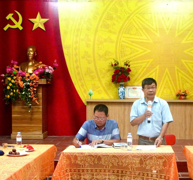Đồng chí Nguyễn Minh Hồng – Bí thư Đảng ủy, Chủ tịch HĐND xã về dự sinh hoạt thường kỳ cùng Chi bộ Thôn Giếng, xã Tây Phương- Ảnh 3.
