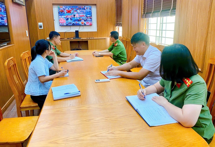 Phường Thanh Liệt tham gia tập huấn nâng cao kỹ năng viết, biên tập tin, bài trên Cổng thông tin điện tử, đáp ứng yêu cầu chuyển đổi số- Ảnh 1.