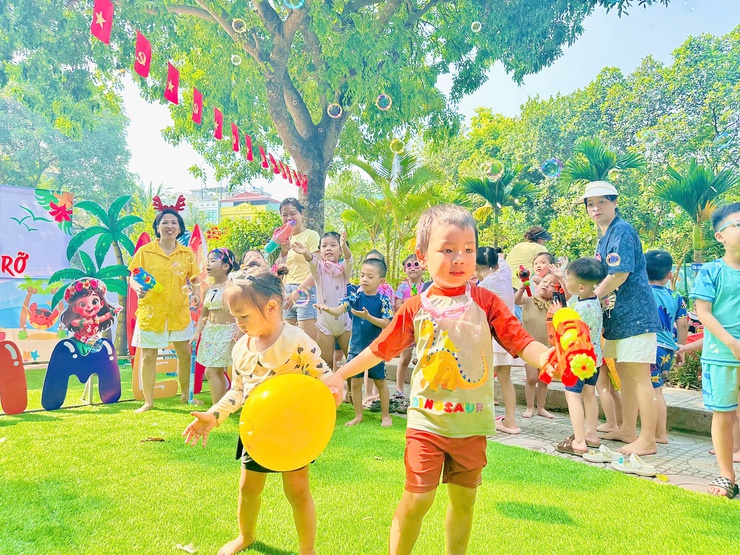 Ngày hè rực rỡ – Sân chơi trải nghiệm đầy sắc màu của các bé- Ảnh 10.