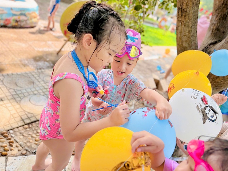 Ngày hè rực rỡ – Sân chơi trải nghiệm đầy sắc màu của các bé- Ảnh 12.