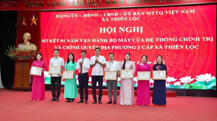 Xã Thiên Lộc sơ kết 01 năm vận hành bộ máy của Hệ thống chính trị và chính quyền địa phương 2 cấp.- Ảnh 12.