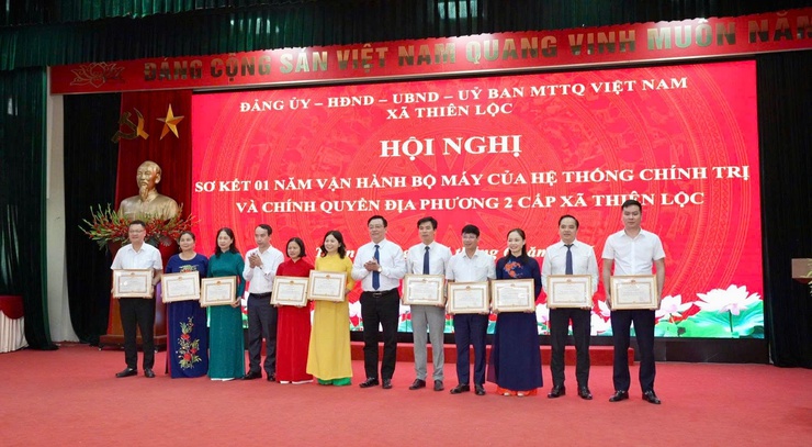 Xã Thiên Lộc sơ kết 01 năm vận hành bộ máy của Hệ thống chính trị và chính quyền địa phương 2 cấp.- Ảnh 15.