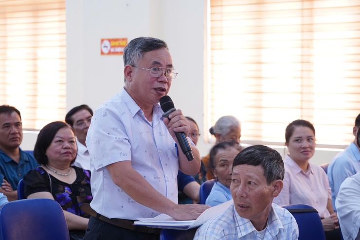 Bí thư Đảng ủy, Chủ tịch HĐND phường Chương Mỹ - Ông Phí Minh Hải tiếp xúc cử tri trước kỳ họp thường lệ giữa năm 2026- Ảnh 5.