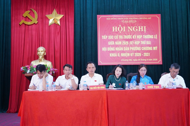 Bí thư Đảng ủy, Chủ tịch HĐND phường Chương Mỹ - Ông Phí Minh Hải tiếp xúc cử tri trước kỳ họp thường lệ giữa năm 2026- Ảnh 4.