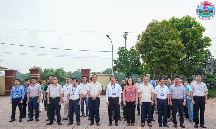 XÃ HƯNG ĐẠO PHÁT ĐỘNG PHONG TRÀO “TOÀN DÂN CHUNG TAY BẢO VỆ MÔI TRƯỜNG VÌ THỦ ĐÔ XANH – SẠCH – ĐẸP” VÀ HƯỞNG ỨNG NGÀY MÔI TRƯỜNG THẾ GIỚI 05/6- Ảnh 2.