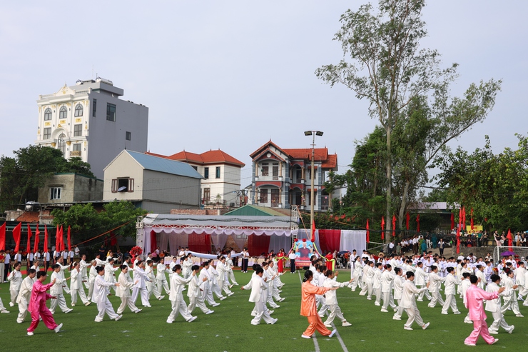 Phát huy truyền thống vẻ vang, người cao tuổi Phú Nghĩa nêu gương  cống hiến xây dựng quê hương - Ảnh 6.