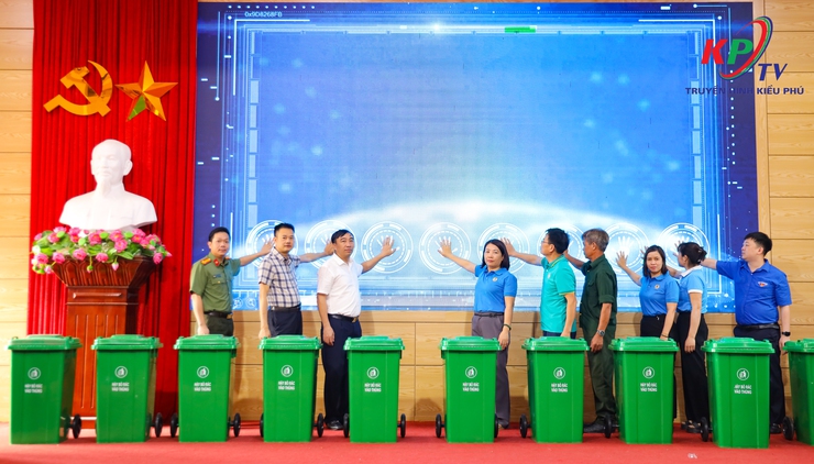 Xã Kiều Phú tổ chức Lễ phát động Phong trào thi đua toàn dân chung sức bảo vệ môi trường.- Ảnh 6.