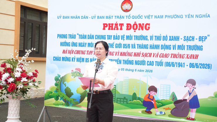 Phường Yên Nghĩa phát động phong trào toàn dân chung tay bảo vệ môi trường- Ảnh 1.