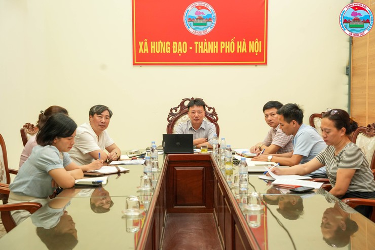 XÃ HƯNG ĐẠO THAM DỰ HỘI NGHỊ TRỰC TUYẾN TRIỂN KHAI CÁC NHIỆM VỤ TRỌNG TÂM CỦA THÀNH PHỐ HÀ NỘI- Ảnh 1.