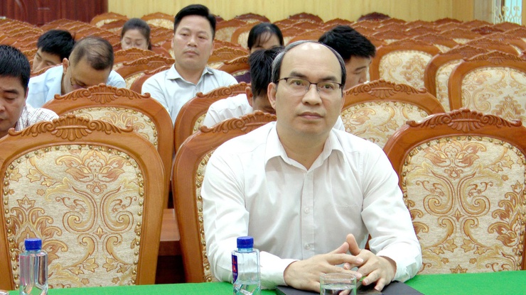 XÃ THƯ LÂM TỔ CHỨC HỘI NGHỊ CÔNG BỐ QUYẾT ĐỊNH KẾT THÚC HOẠT ĐỘNG ĐỐI VỚI NGƯỜI HOẠT ĐỘNG KHÔNG CHUYÊN TRÁCH CẤP XÃ - Ảnh 3.
