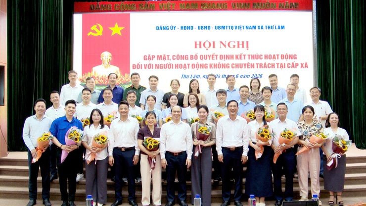 XÃ THƯ LÂM TỔ CHỨC HỘI NGHỊ CÔNG BỐ QUYẾT ĐỊNH KẾT THÚC HOẠT ĐỘNG ĐỐI VỚI NGƯỜI HOẠT ĐỘNG KHÔNG CHUYÊN TRÁCH CẤP XÃ - Ảnh 10.