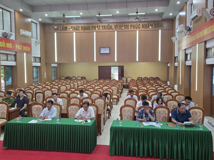 UBND XÃ THƯ LÂM CÔNG BỐ QUYẾT ĐỊNH THÀNH LẬP TỔ CÔNG TÁC HỖ TRỢ ỔN ĐỊNH ĐỜI SỐNG CHO CÁC HỘ GIA ĐÌNH, CÁ NHÂN TÁI ĐỊNH CƯ TRÊN ĐỊA BÀN XÃ THƯ LÂM- Ảnh 1.