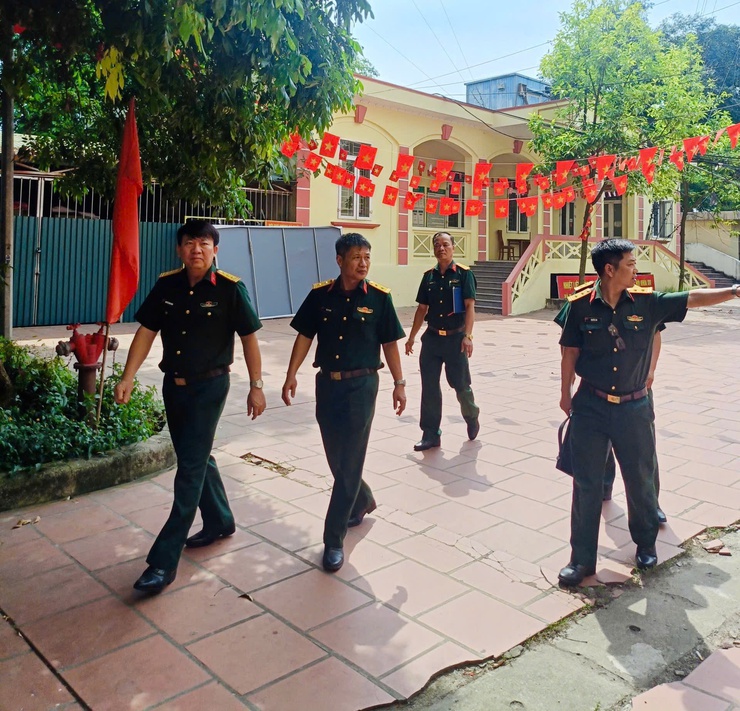 Phòng Dân quân tự vệ - Bộ Tham mưu kiểm tra công tác chuẩn bị thành lập Tiểu đội Dân quân Thường trực tại xã Nam Phù- Ảnh 3.