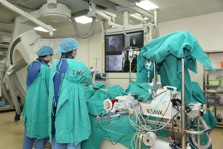 Bệnh viện đa khoa Đức Giang: Cứu sống người bệnh 71 tuổi ngừng tim- Ảnh 2.