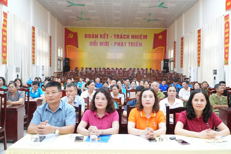 Chuyên Mỹ tổ chức Lễ phát động phong trào “Toàn dân chung tay bảo vệ môi trường, vì Thủ đô xanh - sạch - đẹp”- Ảnh 1.