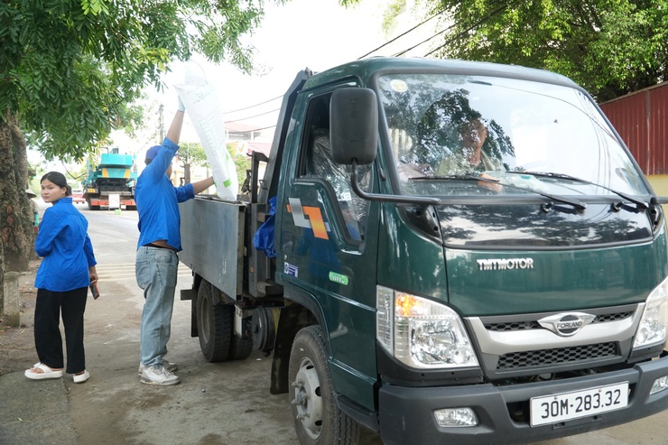 Chuyên Mỹ tổ chức Lễ phát động phong trào “Toàn dân chung tay bảo vệ môi trường, vì Thủ đô xanh - sạch - đẹp”- Ảnh 6.