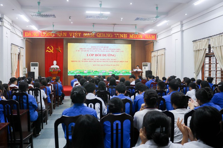 Quốc Oai tổ chức bồi dưỡng chuyên đề "Chủ nghĩa yêu nước" trong tư tưởng Hồ Chí Minh trong giai đoạn hiện nay- Ảnh 3.