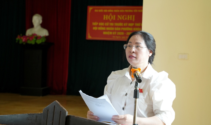 Đồng chí Bí thư Đảng ủy, Chủ tịch HĐND phường và các thành viên tổ đại biểu số 7 HĐND phường Yên Nghĩa tiếp xúc cử tri trước kỳ họp thứ Hai, HĐND phường Khóa II, nhiệm kỳ 2026 - 2031- Ảnh 2.