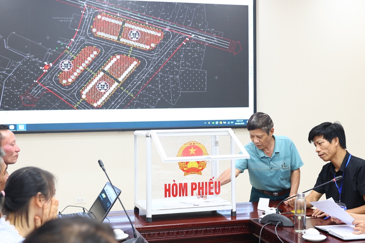 THẠCH THẤT: 31 HỘ DÂN BỐC THĂM VỊ TRÍ ĐẤT TÁI ĐỊNH CƯ DỰ ÁN ĐƯỜNG TỈNH 420 - Ảnh 3.