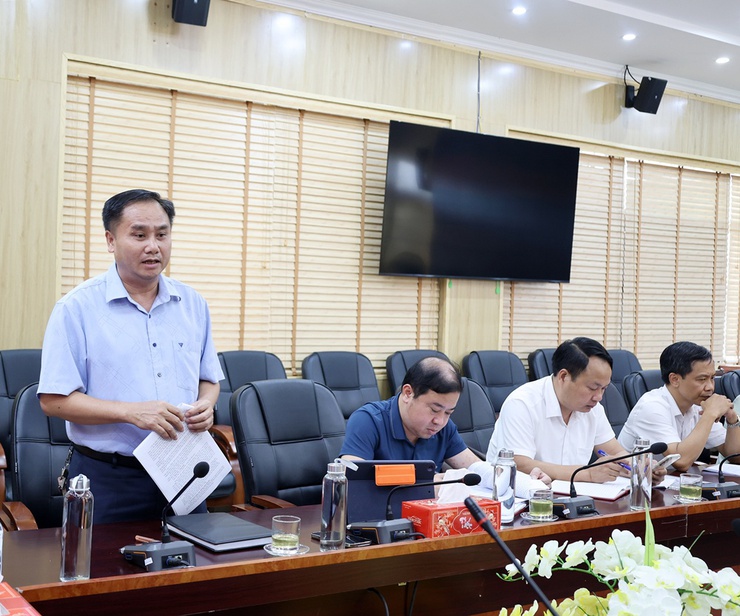 Xuân Mai: Thường trực HĐND tổ chức hội nghị giám sát chuyên đề “Về việc triển khai các giải pháp giảm thiểu tình trạng úng, ngập trên địa bàn xã”- Ảnh 6.