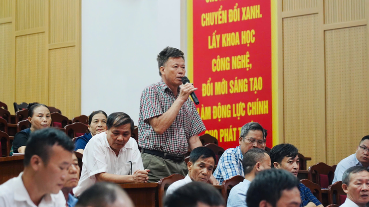 BAN THƯỜNG VỤ ĐẢNG ỦY XÃ LÀM VIỆC VỚI CÁC CHI BỘ THÔN VỀ CÔNG TÁC CHUẨN BỊ SÁP NHẬP, ĐỔI TÊN THÔN- Ảnh 5.