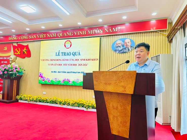 HỘI KHUYẾN HỌC PHƯỜNG VĂN MIẾU - QUỐC TỬ GIÁM: ĐỒNG HÀNH CÙNG HỌC SINH KHÓ KHĂN VƯƠN LÊN HỌC TỐT- Ảnh 2.