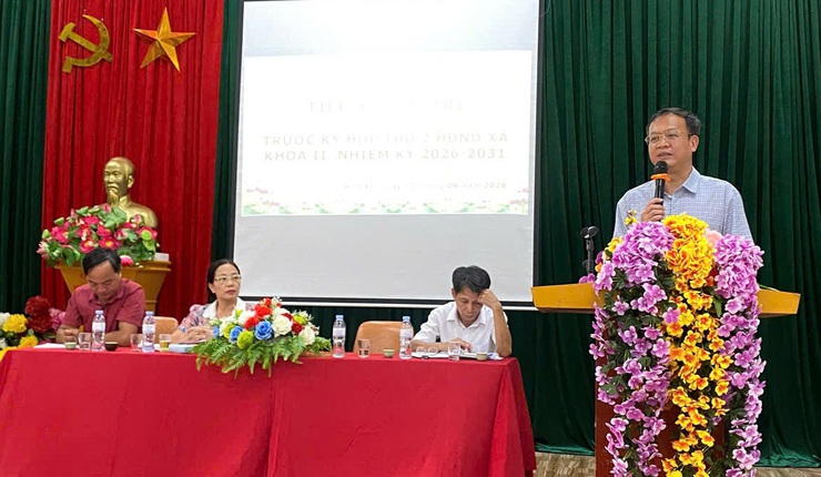 HÒA XÁ: PHÁT HUY DÂN CHỦ, LẮNG NGHE Ý KIẾN NHÂN DÂN TRƯỚC KỲ HỌP THỨ HAI HĐND XÃ KHÓA II, NHIỆM KỲ 2026 - 2031- Ảnh 3.