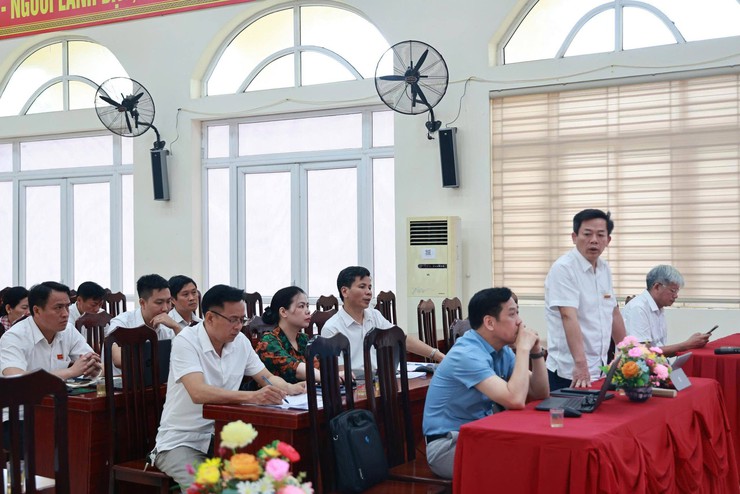 HĐND XÃ ỨNG THIÊN TỔ CHỨC KỲ HỌP THỨ HAI (KỲ HỌP CHUYÊN ĐỀ) KHÓA II, NHIỆM KỲ 2026 – 2031- Ảnh 5.