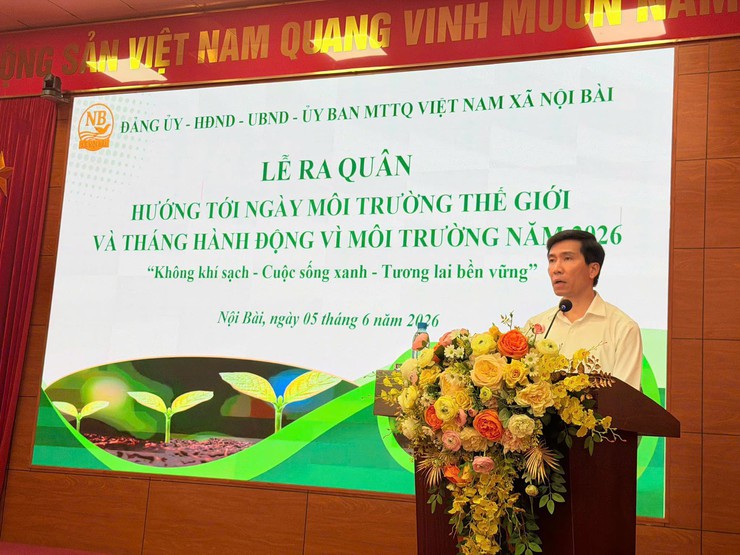 Xã Nội Bài ra quân hưởng ứng Phong trào thi đua “Toàn dân chung tay bảo vệ môi trường vì Thủ đô xanh - sạch - đẹp”, ngày môi trường thế giới và tháng hành động vì môi trường 
- Ảnh 2.