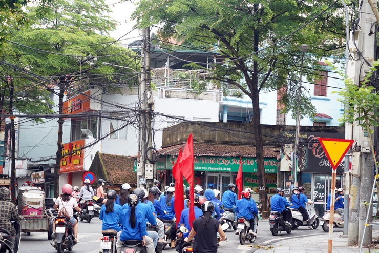 Phường Chương Mỹ tuyên truyền lưu động hưởng ứng Ngày Môi trường thế giới (5/6), Tháng hành động vì môi trường năm 2026 - Ảnh 8.