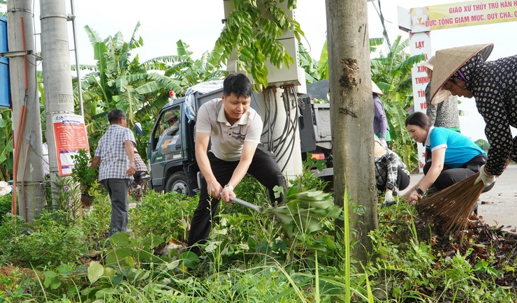 Lễ ra quân hưởng ứng Ngày Môi trường thế giới, Tháng hành động vì môi trường, Ngày Đại dương thế giới và Tuần lễ Biển và Hải đảo Việt Nam năm 2026 trên địa bàn xã Đại Xuyên- Ảnh 4.