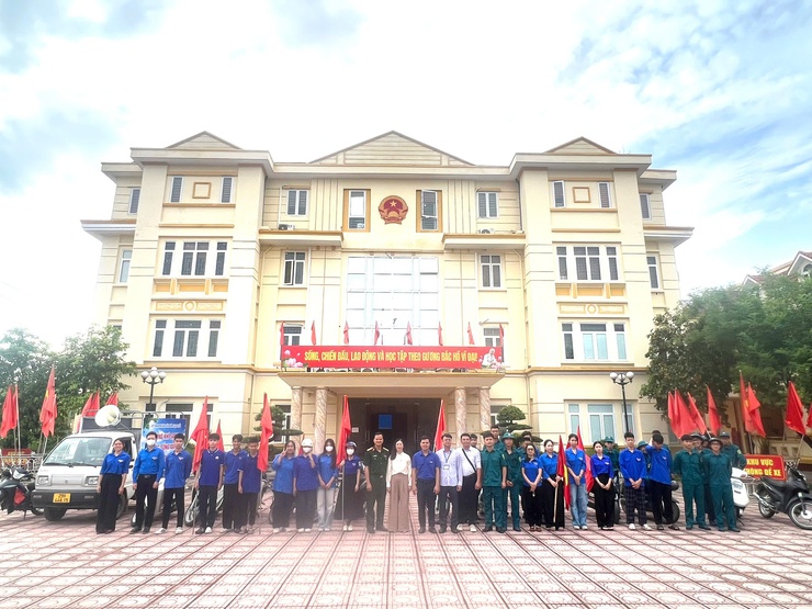 Xã Ngọc Hồi hưởng ứng Ngày Môi trường thế giới 2026: Lan tỏa thông điệp “Doanh nghiệp xanh – Động lực cho nền kinh tế xanh và Net Zero”- Ảnh 4.