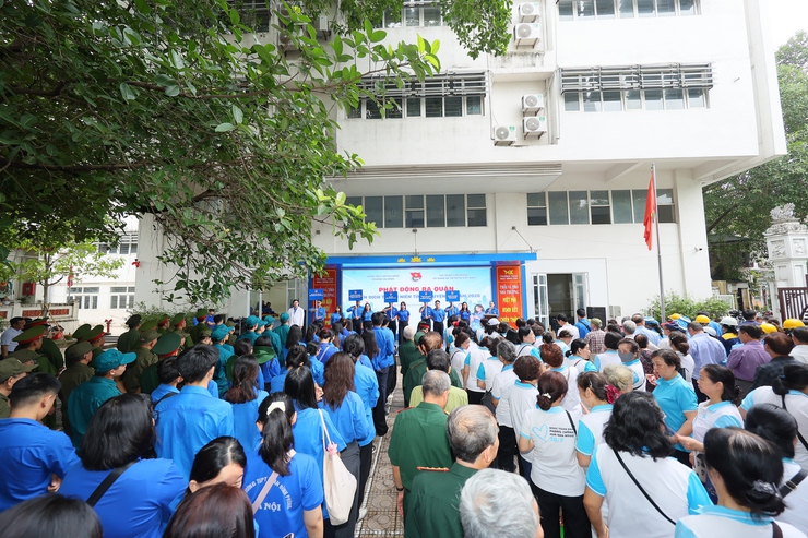 Phường Ba Đình tổ chức Lễ ra quân hưởng ứng Ngày Môi trường thế giới và Tháng hành động vì môi trường năm 2026- Ảnh 19.