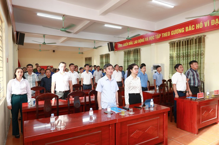 Lễ ra quân hưởng ứng Ngày Môi trường thế giới, Tháng hành động vì môi trường, Ngày Đại dương thế giới và Tuần lễ Biển và Hải đảo Việt Nam năm 2026 trên địa bàn xã Đại Xuyên- Ảnh 1.