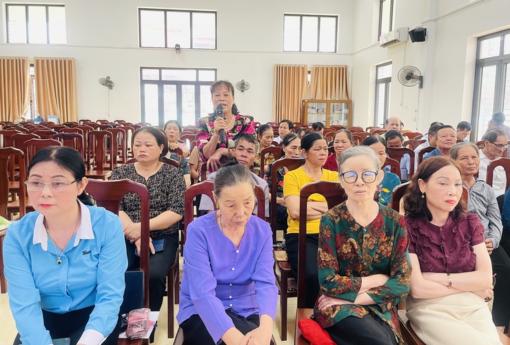 Đại biểu HĐND xã Phúc Lộc khóa II tiếp xúc cử tri trước kỳ họp thường lệ giữa năm 2026- Ảnh 7.