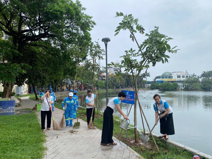 Phường Ba Đình tổ chức Lễ ra quân hưởng ứng Ngày Môi trường thế giới và Tháng hành động vì môi trường năm 2026- Ảnh 21.