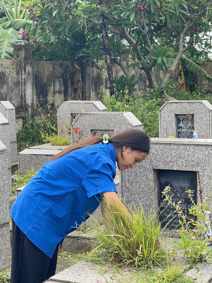 Xã Hòa Phú phát động phong trào “Toàn dân chung tay bảo vệ môi trường, vì Thủ đô Xanh – Sạch – Đẹp”- Ảnh 16.