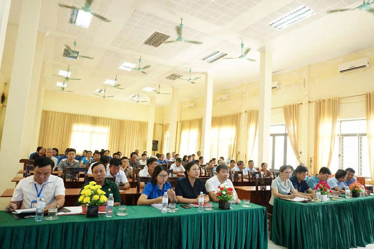 Xã Hòa Phú phát động phong trào “Toàn dân chung tay bảo vệ môi trường, vì Thủ đô Xanh – Sạch – Đẹp”- Ảnh 2.