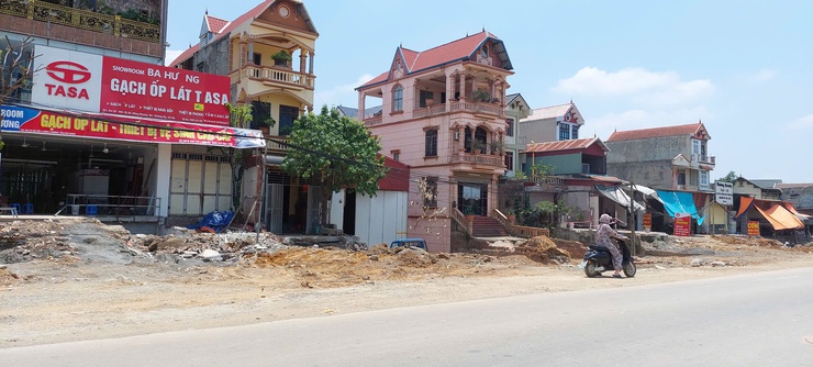 Người dân xã Phú Nghĩa đồng lòng bàn giao mặt bằng thực hiện Dự án Cải tạo, nâng cấp Quốc lộ 6 đoạn Ba La – Xuân Mai- Ảnh 3.