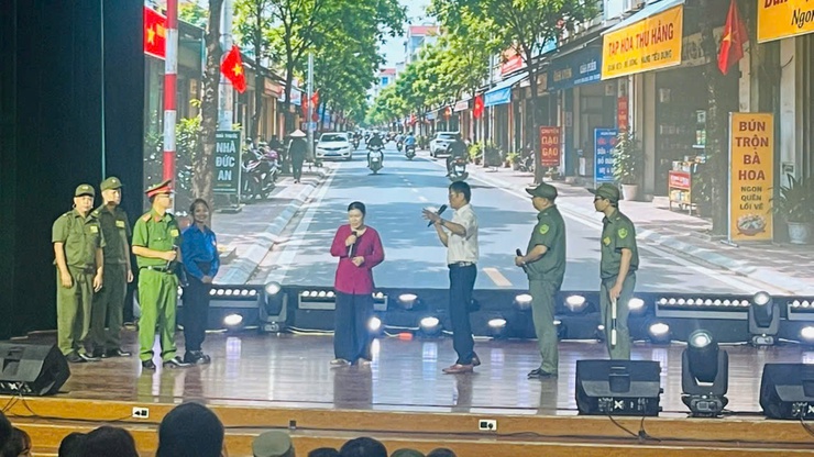 Phường Đông Ngạc xuất sắc đạt giải ba Chung khảo Hội thi lực lượng bảo vệ an ninh trật tự cơ sở giỏi năm 2026 thành phố Hà Nội- Ảnh 2.