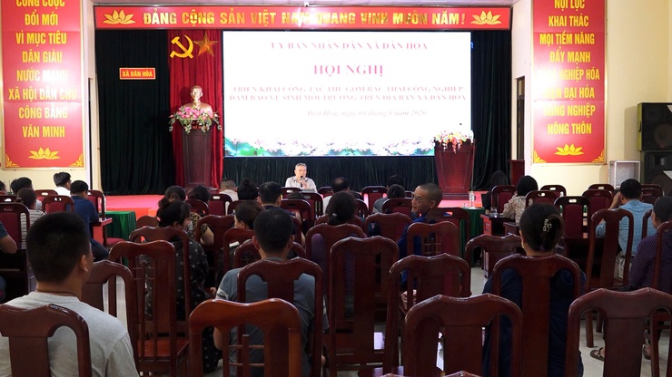 HỘI NGHỊ TRIỂN KHAI CÔNG TÁC THU GOM RÁC THẢI CÔNG NGHIỆP ĐẢM BẢO VỆ SINH MÔI TRƯỜNG- Ảnh 2.