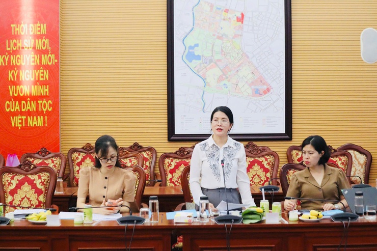 Hội Liên hiệp phụ nữ Thành phố Hà Nội kiểm tra việc thực hiện Điều lệ Hội tại Hội LHPN phường Từ Liêm- Ảnh 3.