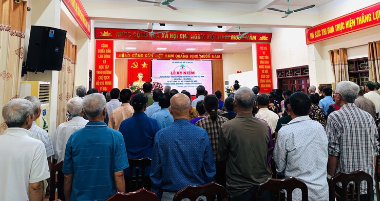PHÁT HUY VAI TRÒ “TUỔI CAO - GƯƠNG SÁNG”, HỘI NGƯỜI CAO TUỔI XÃ HÒA XÁ KỶ NIỆM 85 NĂM NGÀY TRUYỀN THỐNG VÀ SƠ KẾT CÔNG TÁC 6 THÁNG ĐẦU NĂM- Ảnh 5.