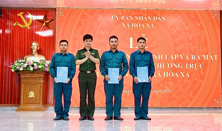 Thành lập, ra mắt Trung đội Dân quân Thường trực thuộc Ban Chỉ huy quân sự xã Hòa Xá- Ảnh 3.